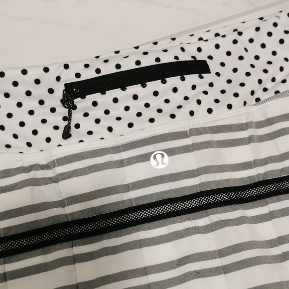 Rare lululemon run pace setter skirt - Picture 8 of 11